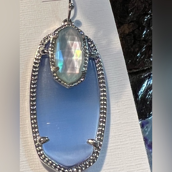 NWT Kendra Scott RARE Emmy Earrings Periwinkle Catseye Light Blue Illusion Silve - Picture 11 of 13